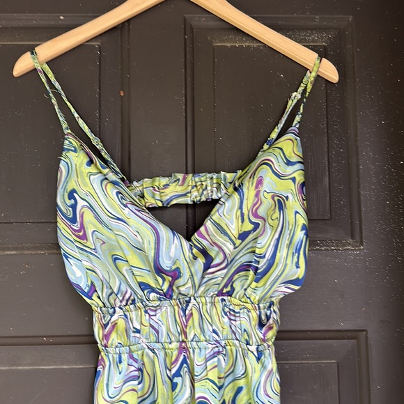 Charlotterusse Maxi Dress - Picture 3 of 8